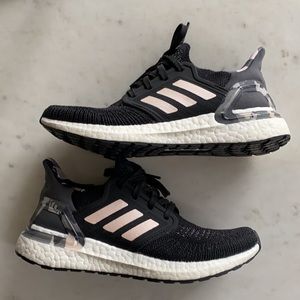 Adidas ultra boost running shoes sneakers black pink gray white camo size 6